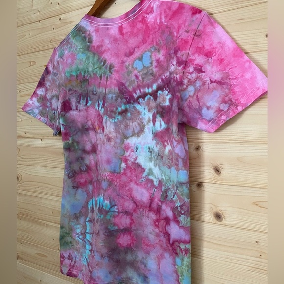 NEW Unisex GILDAN Small Ice Tie-Dye Soft Style T-Shirt Vibrant One of A Kind - Picture 7 of 11